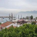 ホテル Adalya Port
