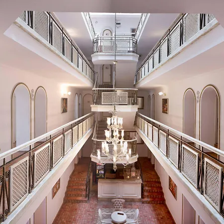 Adalya Port Hotel