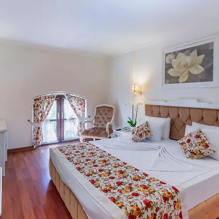 Adalya Port מלון 4*