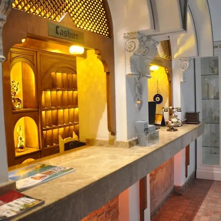 Hotel Adalya Port