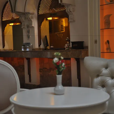 Hotel Adalya Port 4*