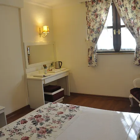 Adalya Port Hotel 4*