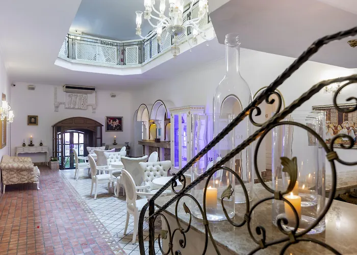 Adalya Port Hotel 4*