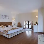 Hotel Adalya Port